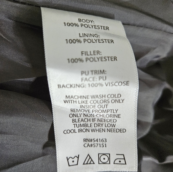 Marc NY Performance Taupe Puffer Vest EUC - Picture 8 of 8